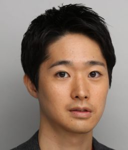 山岸綾佑のサムネ画像