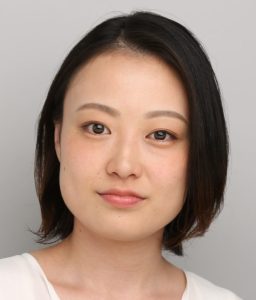 春可直子のサムネ画像